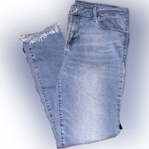 Mid-Rise Rockstar Jean